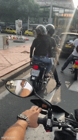 Женская логика в действии: гифки, которые заставят вас улыбнуться